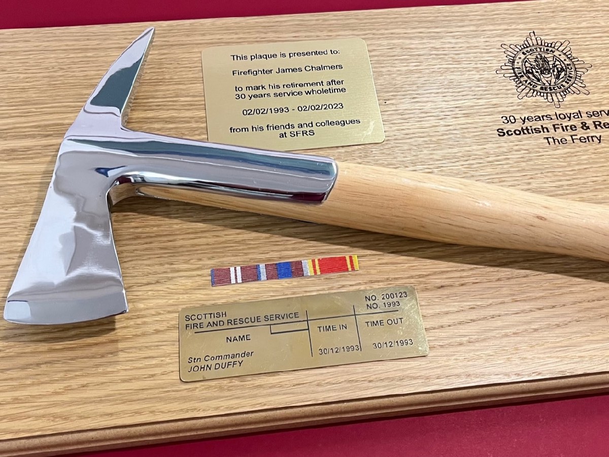 4" (100mm) Aluminium Coaster Family Crest