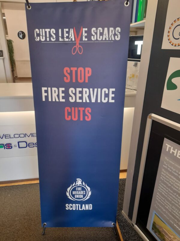 PHOTO-2023-06-30-14-16-27 Flexi Frame Pop-Up Sign