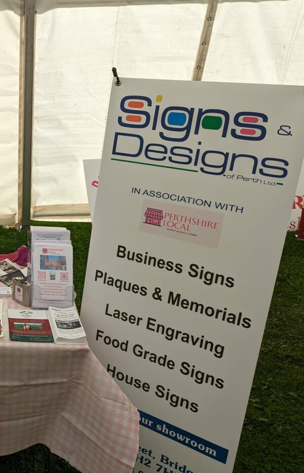 PHOTO-2023-08-04-15-21-04 Flexi Frame Pop-Up Sign